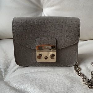 Furla Metropolis Chain Shoulder Bag